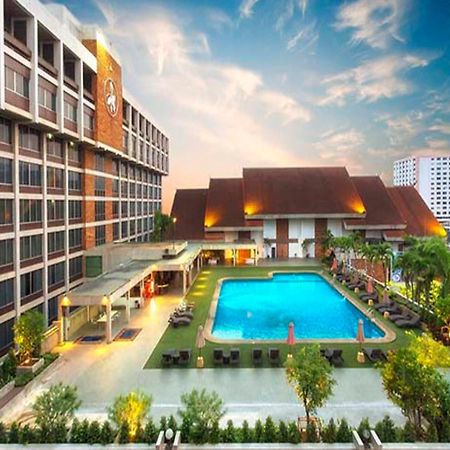Chiang Mai Orchid Hotel SHA EXTRA PLUS Bagian luar foto
