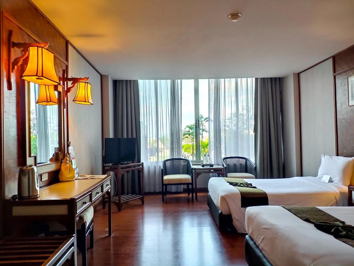 Chiang Mai Orchid Hotel SHA EXTRA PLUS Bagian luar foto
