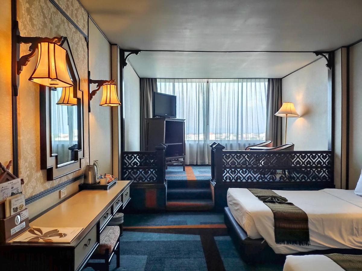 Chiang Mai Orchid Hotel SHA EXTRA PLUS Bagian luar foto