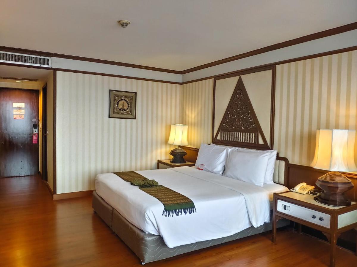 Chiang Mai Orchid Hotel SHA EXTRA PLUS Bagian luar foto