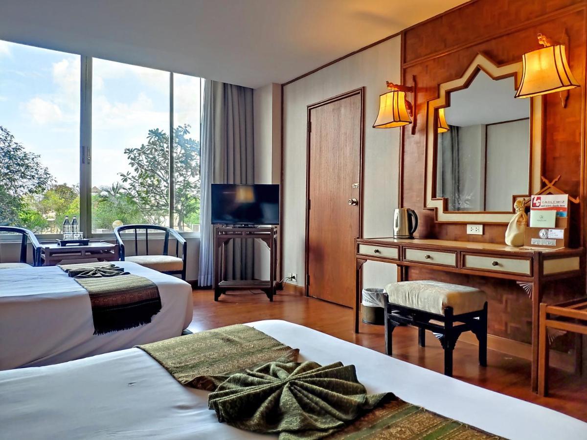 Chiang Mai Orchid Hotel SHA EXTRA PLUS Bagian luar foto