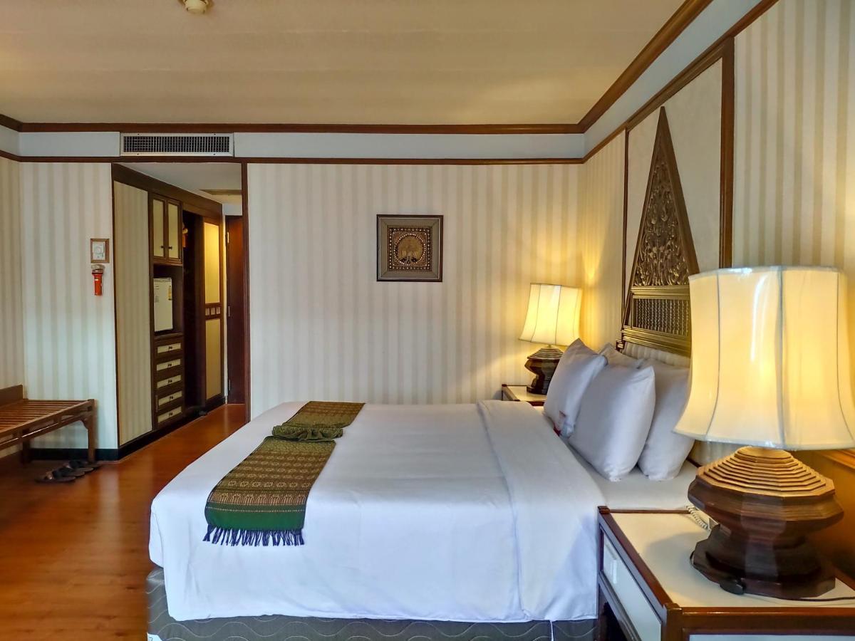 Chiang Mai Orchid Hotel SHA EXTRA PLUS Bagian luar foto