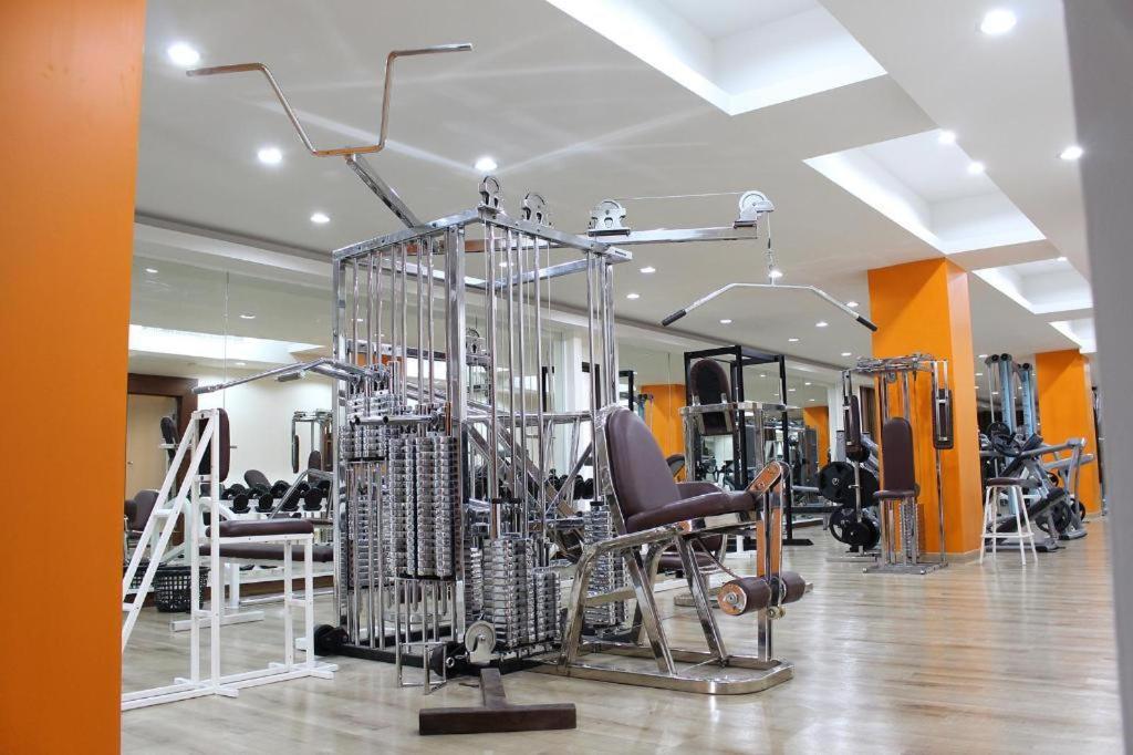 Chiang Mai Orchid Hotel SHA EXTRA PLUS Bagian luar foto