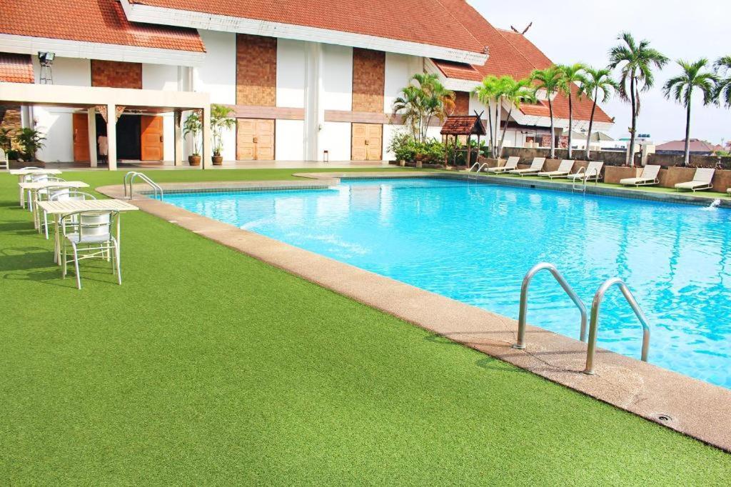 Chiang Mai Orchid Hotel SHA EXTRA PLUS Bagian luar foto